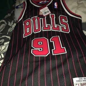 NBA bulls jersey size S